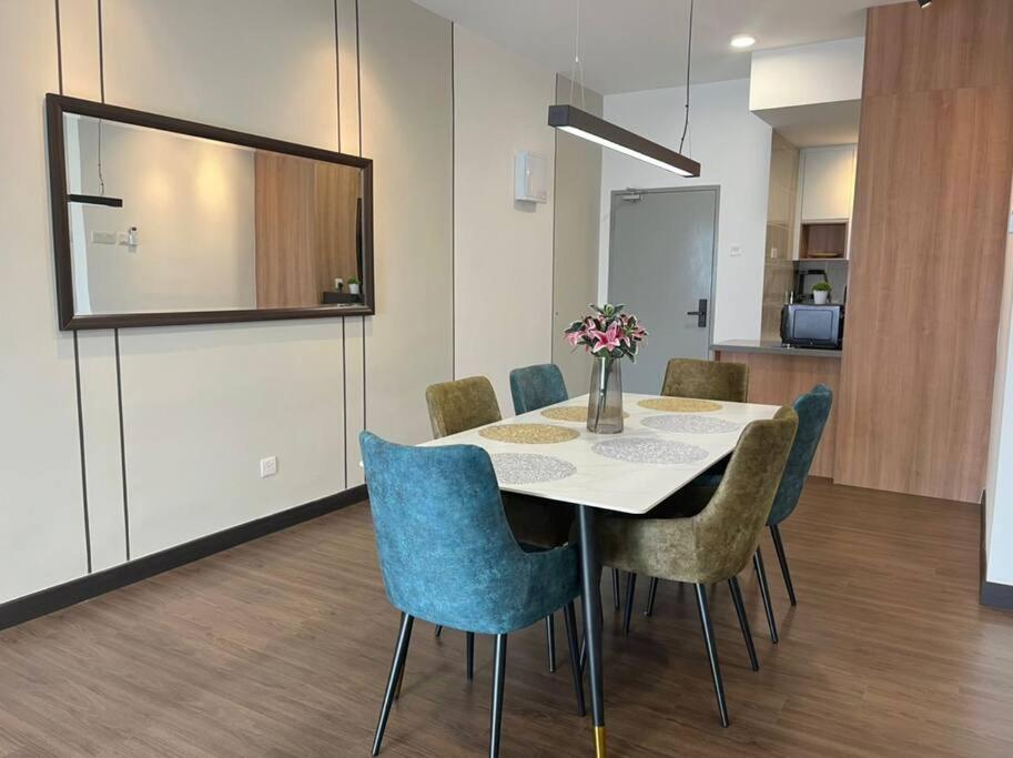 קאג'אנג Attractive 3 Bedroom Condo With Pool-D Raudhah Homestay מראה חיצוני תמונה